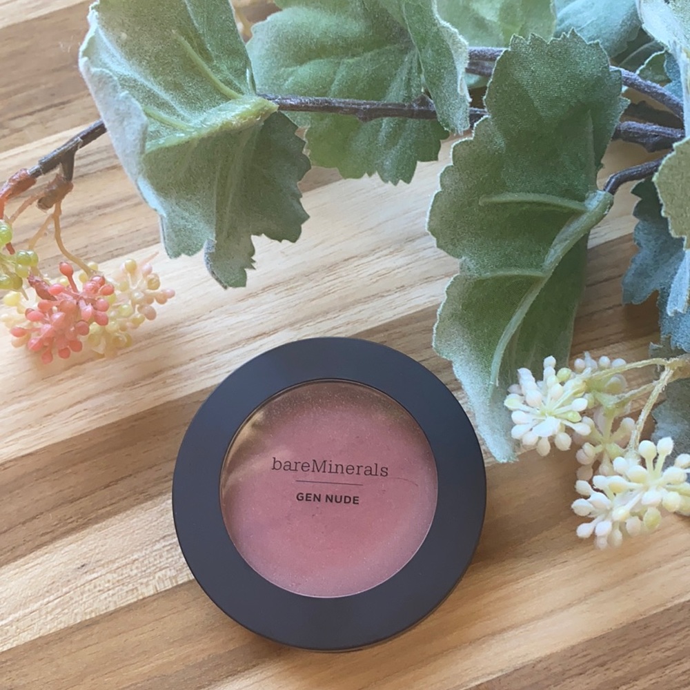 bareMinerals Powder Blush in On The Mauve